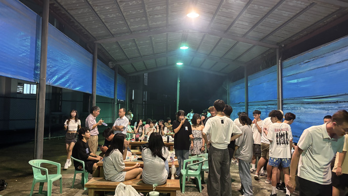 114學年迎新系烤圖片