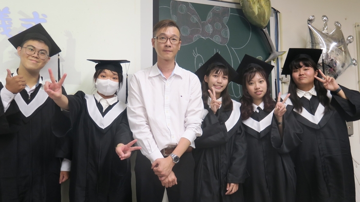 114/06/15畢業典禮圖片